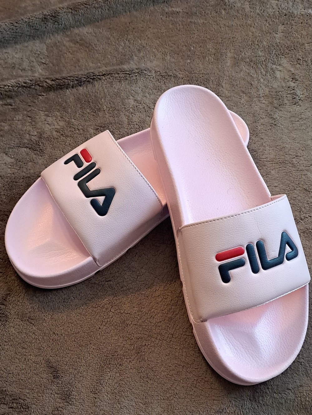 Fila Women's Light Pink Logo Slide Sandals NWOT